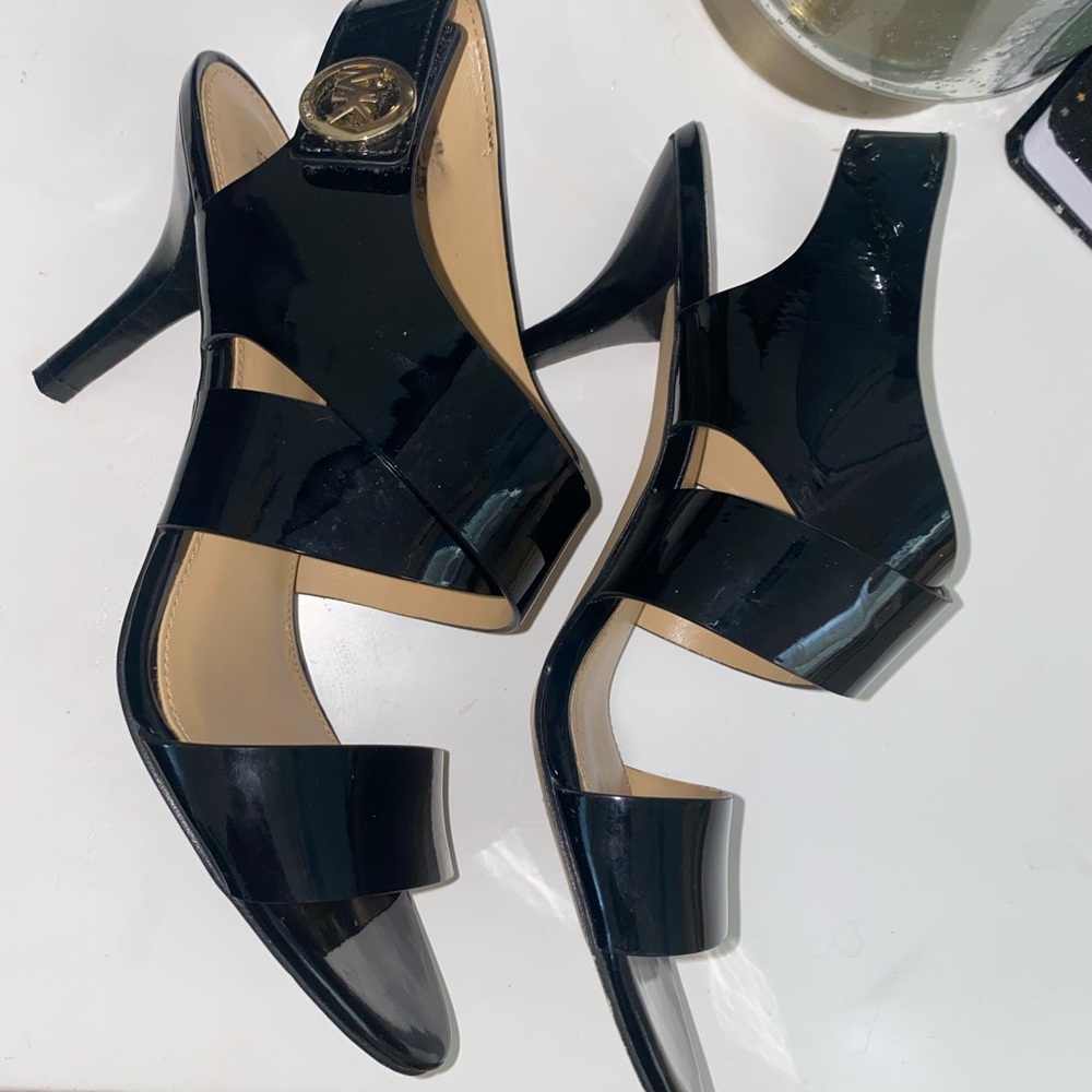 Michael kors heels black